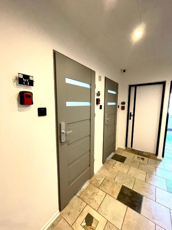 Happy Living Hostel Wrocław Extérieur photo